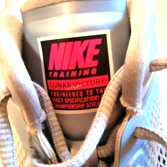 Nike Women's Training Lunar Running Athletic Shoes Size 10 - Picture 7 of 8